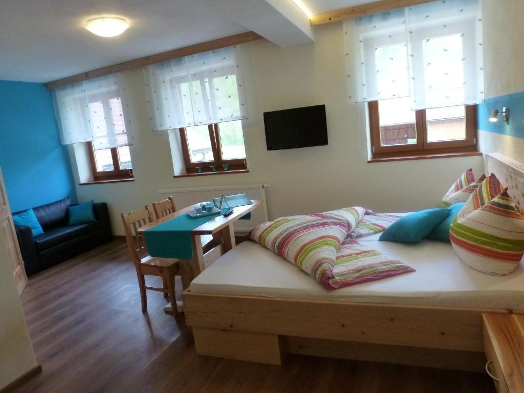 Ferienhof Pfaffenlehen Maria Neustift Ruang foto